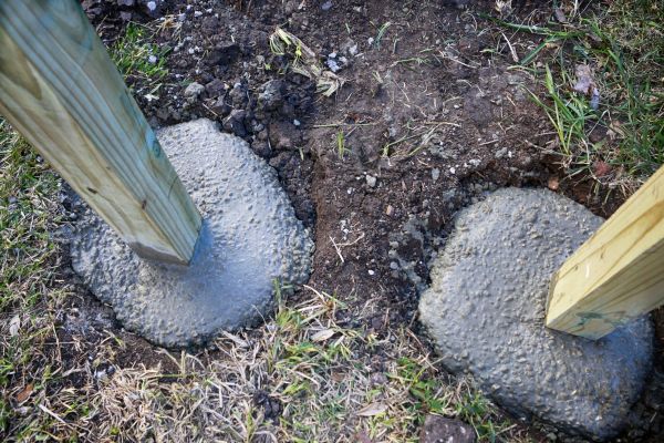 Cost of Post Hole Excavation in Moorhead